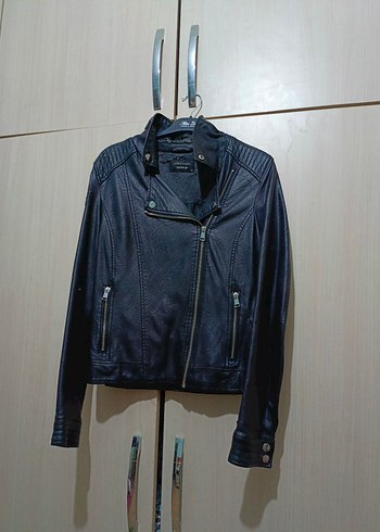 Siyah Kadın Deri Biker Ceket