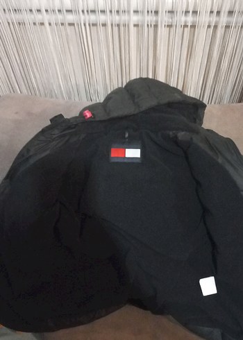 Erkek Çocuk Siyah Fermuarlı Mont - Görsel 2