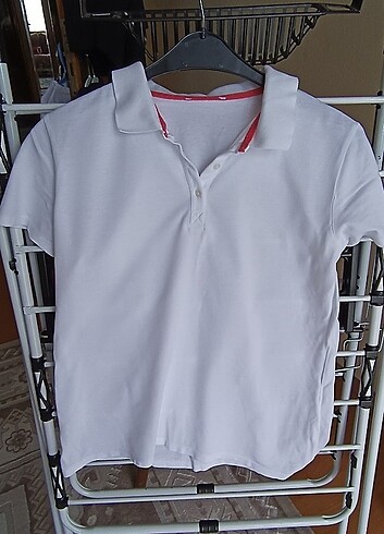 Polo yaka tişört 