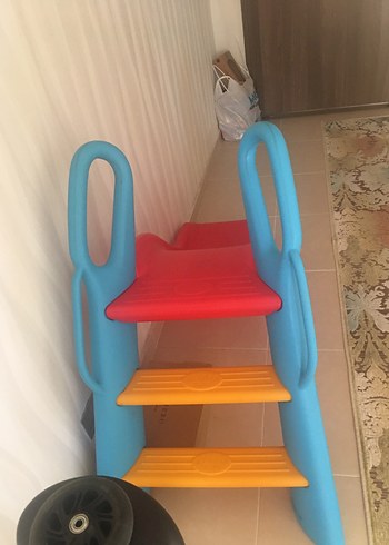 Fisher Price Renkli Çocuk Kaydırağı