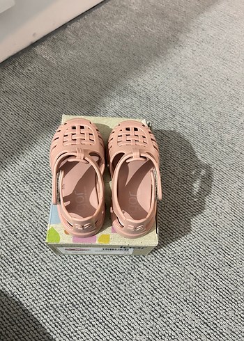 Kız Çocuk Pembe Kareli Tokalı Terlik - Görsel 3