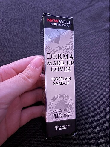 Newwell derma cover silver 3 fondöten