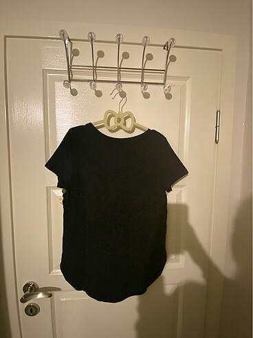 Siyah tişört - Görsel 3