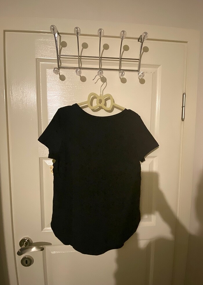 Siyah tişört - Görsel 3