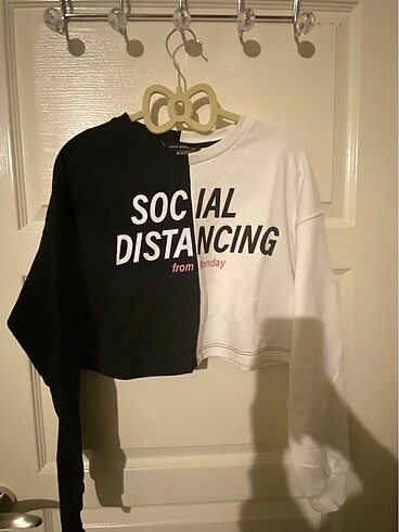 Crop sweatshirt - Görsel 2