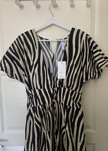 Zebra Desenli V Yaka Uzun Kadın Elbise - Görsel 2