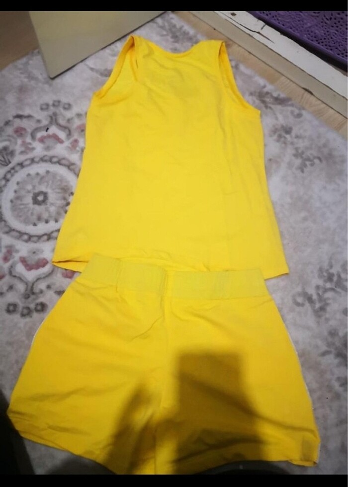 Sarı pullu takım - Görsel 3