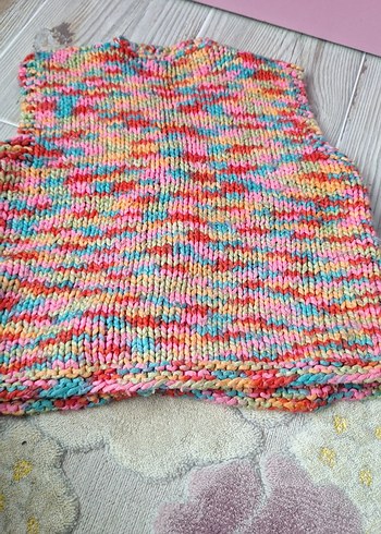 Renkli Örgü Kız Çocuk Yeleği - Görsel 2