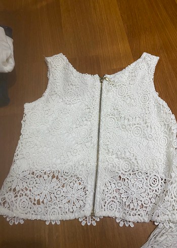 Dantel üst