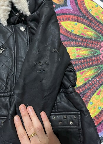 Koton Kids Siyah Deri Kız Ceket 4-5 Yaş - Görsel 3