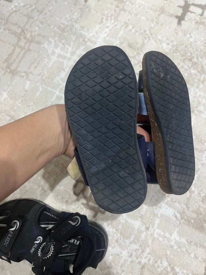 Mavi Tokalı Sandalet - Görsel 2