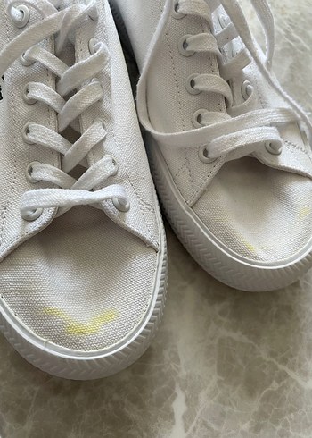 Beyaz Bağcıklı Kadın Spor Ayakkabı - Görsel 2