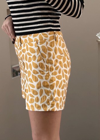 Yargici Desenli Kadın Mini Şort - Görsel 5