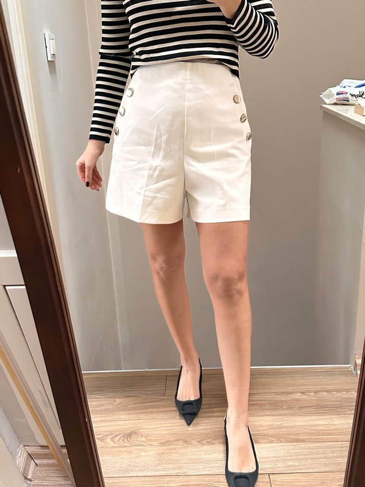 Zara Beyaz Yüksek Bel Mini Şort - Görsel 5