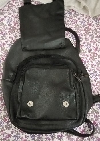 Siyah Deri Kadın Sırt Çantası - Görsel 2