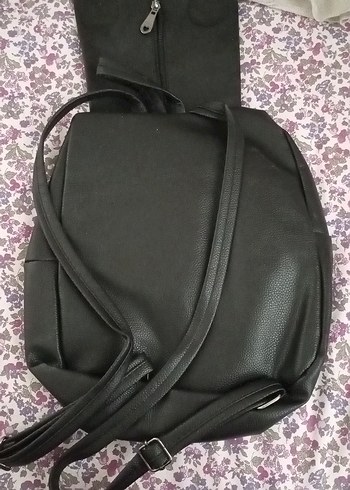 Siyah Deri Kadın Sırt Çantası - Görsel 3