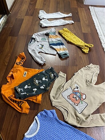Bebek kıyafetleri