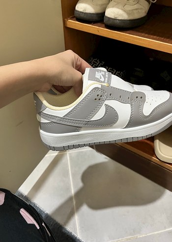 Nike Gri Kadın Günlük Spor Ayakkabı - Görsel 3