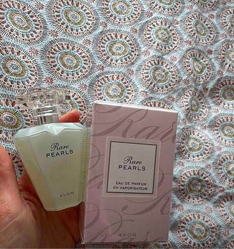 Avon parfüm