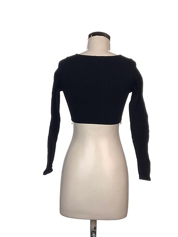 universal Beden Zara Bluz %70 İndirimli.