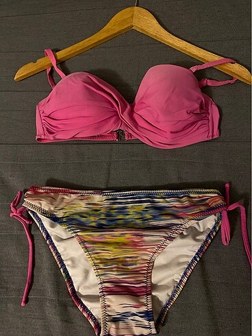 Diğer Bikini takımı