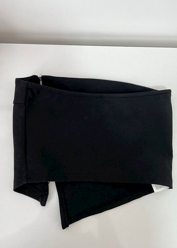 xs Beden Siyah Fermuarlı Asimetrik Straplez Crop Örme Bluz