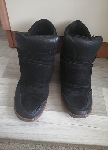 Bershka Bershka kışlık bot...