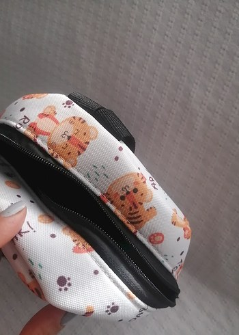 Renkli Desenli Kahverengi Çocuk Okul Çantası - Görsel 3