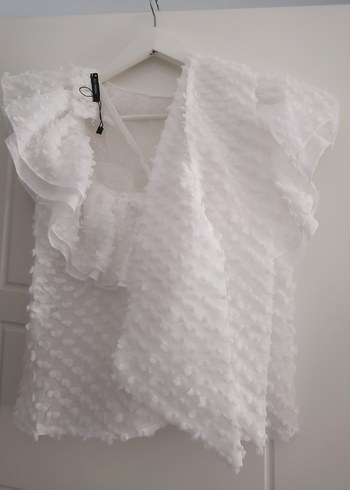 Beyaz Fırfırlı Kolsuz Bluz - Görsel 5