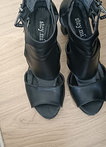 Diğer Topuklu ayakkabı 