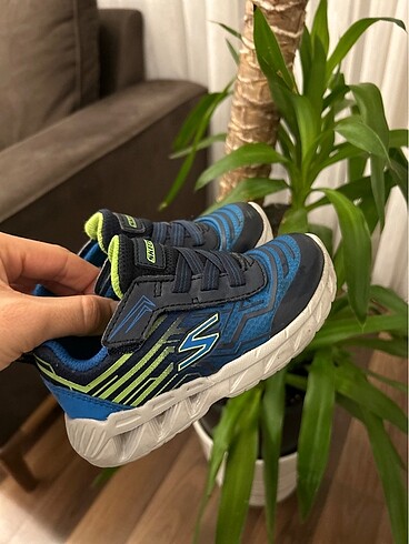 23 numara Skechers erkek spor ayakkabısı