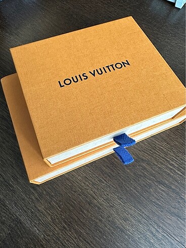 Louis Vuitton orijinal kutu 2 adet