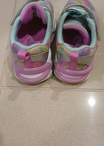 Kız Çocuk Renkli Işıklı Spor Ayakkabı - Görsel 2