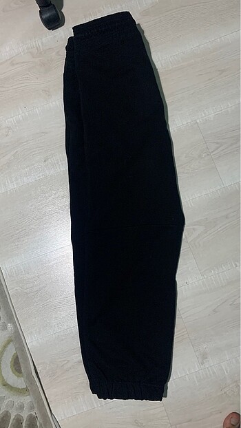 m Beden siyah Renk BERSHKA EŞOFMAN ALTI