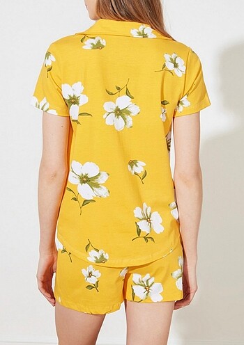 m Beden Trendyolmilla sarı çiçek baskılı örme pijama takımı