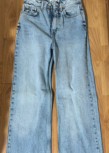 32 Beden Pull&Bear Yüksek Bel Straight Fit Mavi Jean