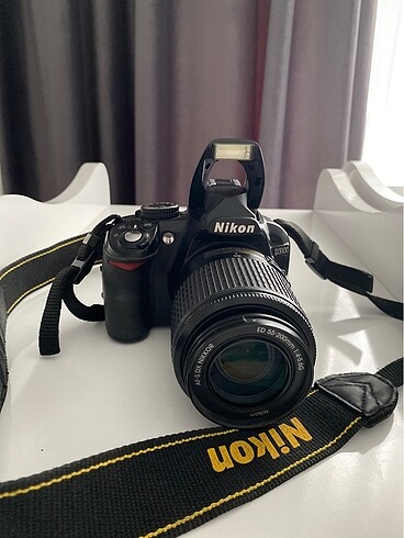 Nikon 3100