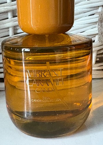 Zara Kadın Parfümü Vibrant Caramel candy