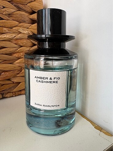 AMBER & FIG CASHMERE