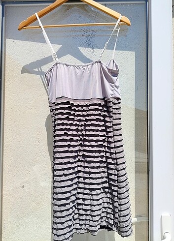 Sık ve rahat kalıp elbise - Görsel 2