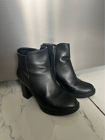 Bilek boy bot - Görsel 2