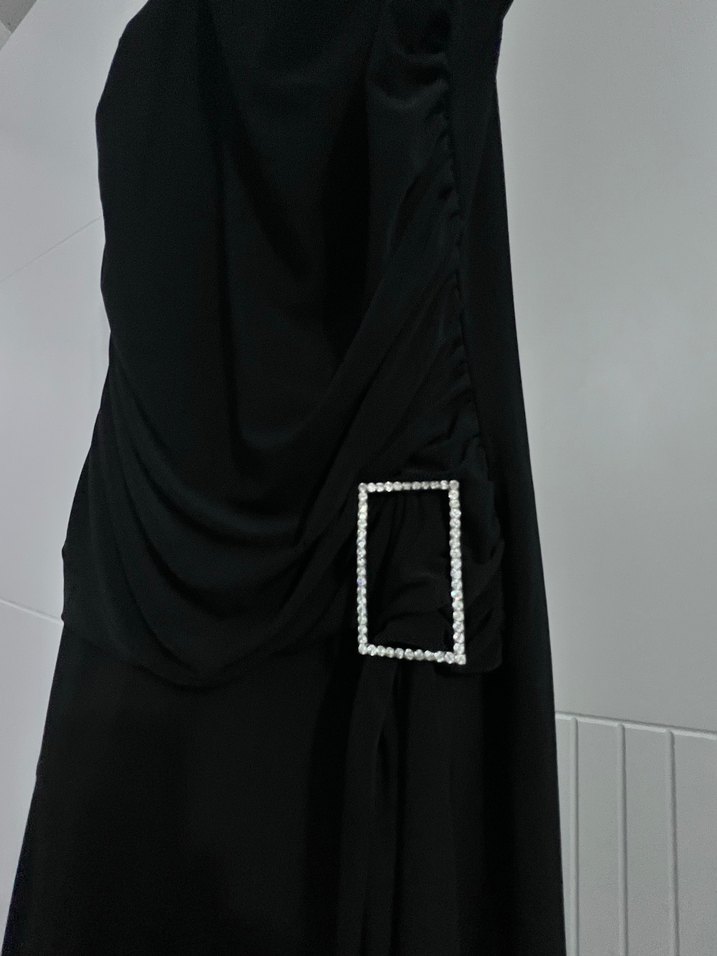 Siyah Gotik Uzun Drapeli Abiye Elbise - Görsel 2