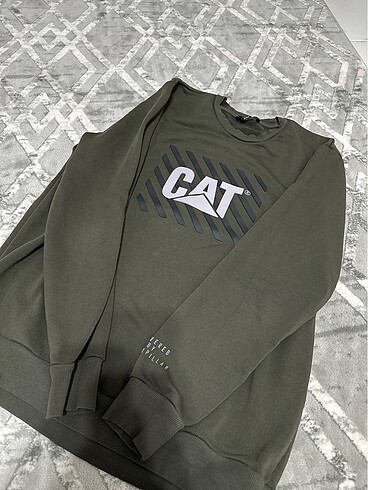 Cat sweatshirt