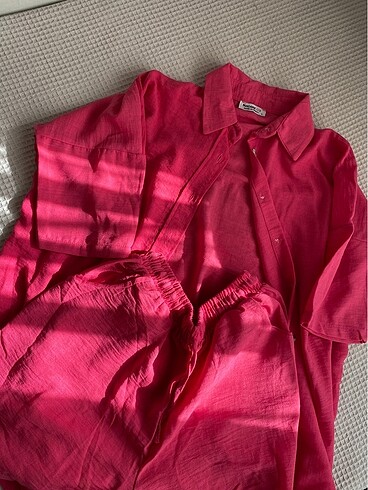 Bershka Pembe Şort gömlek ikili takım