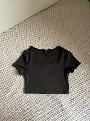 Defacto spor üst crop