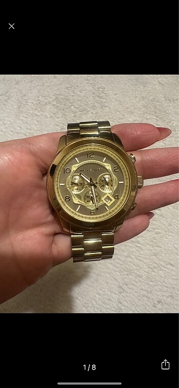 MK Gold saat