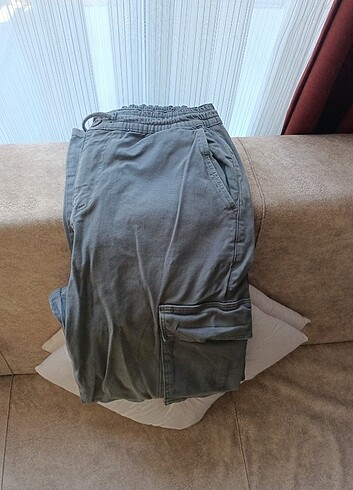 Az kullanılmış 2 adet Kargo pantolon  - Görsel 7