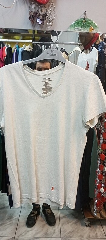 T shirt