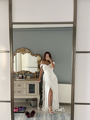 Diğer nikah elbisesi