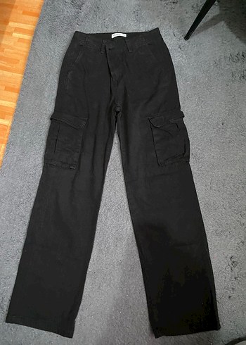 Pull and Bear Siyah kargo pantolon
